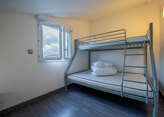 Dionysos Appartement *