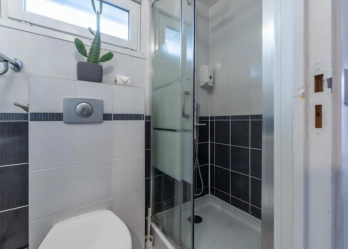 Dionysos * Le Grau-dʼAgde